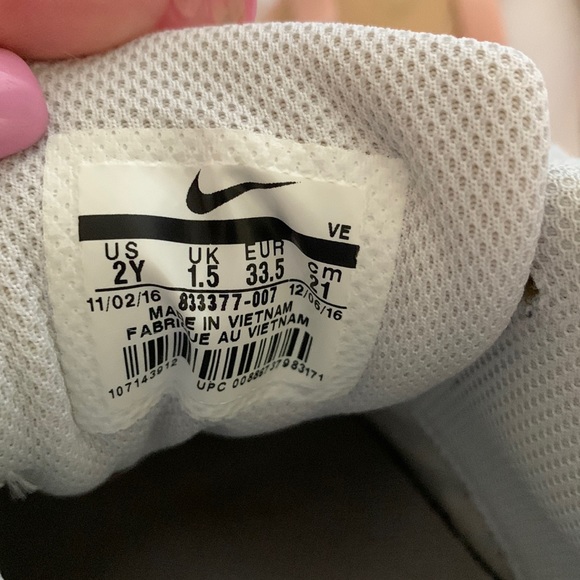 Nike Air Max shoes - Picture 4 of 7